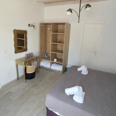 Ftelia Breeze Klouvas