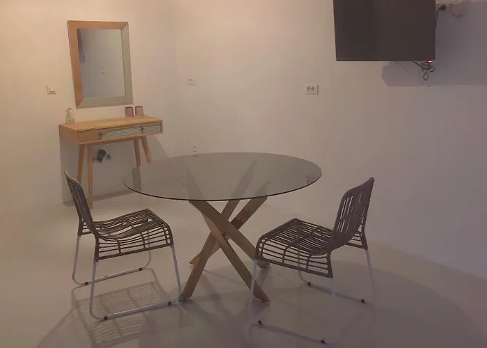 Ftelia Breeze Hotel *